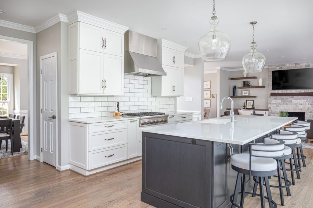 Kitchen remodeling - modern and clean
